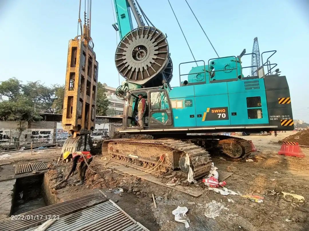 谢谢信！尊龙凯时ag智能SWHG70液压抓斗助力外洋基础施工获肯定