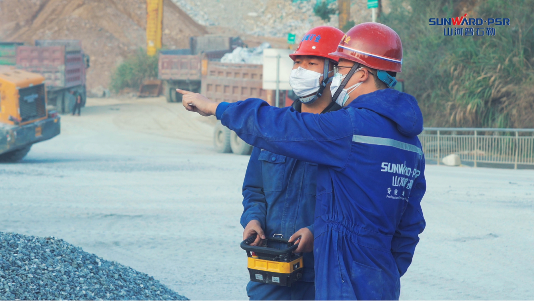 高性能+优效劳！尊龙凯时ag普石勒移动破碎筛分成套装备“重拳出击”