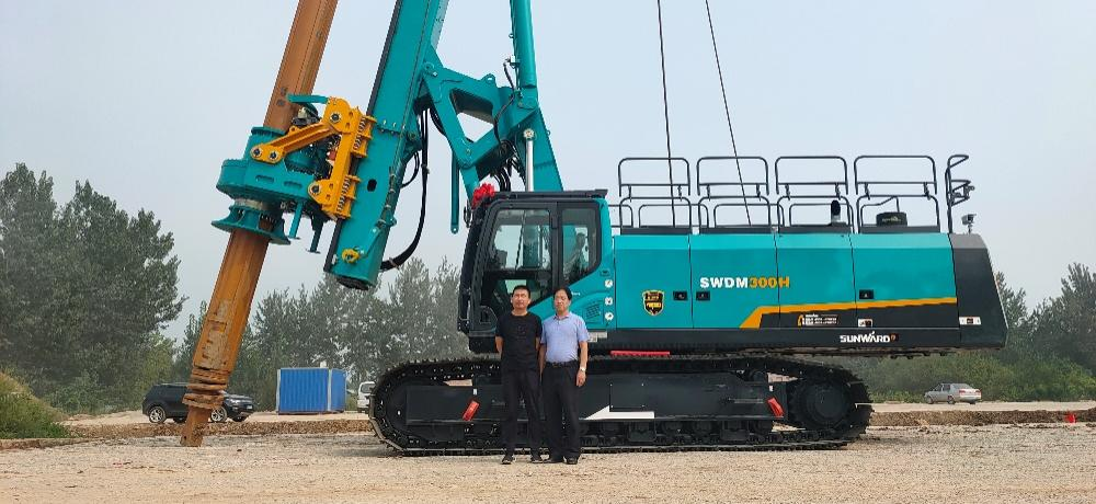 创富故事 | 入行25载，阅尽旋挖钻机，最终认准尊龙凯时ag智能！