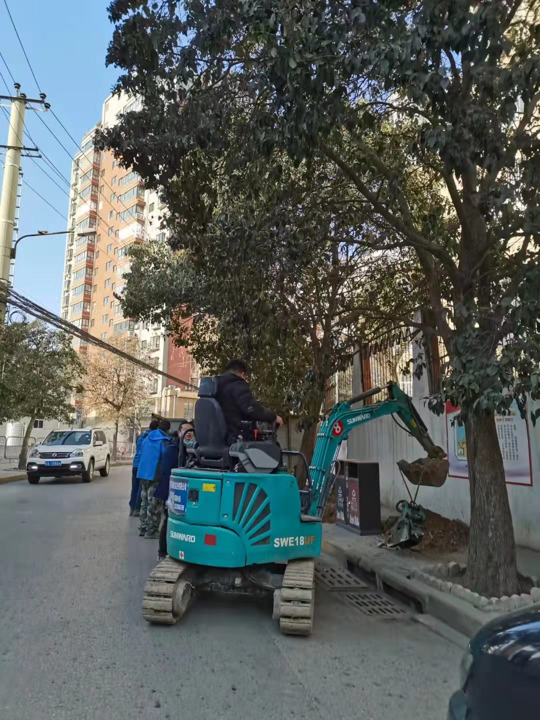 好效劳、好装备！尊龙凯时ag智能挖掘机再获客户追加订单