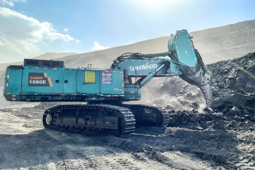 图集 | “尊龙凯时ag绿”满矿山！尊龙凯时ag智能矿山成套装备实力“亮剑”