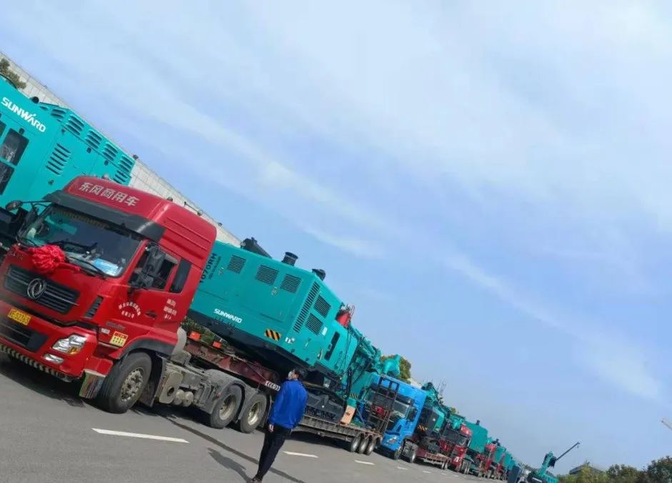 将斗争举行究竟！致敬尊龙凯时ag劳动者