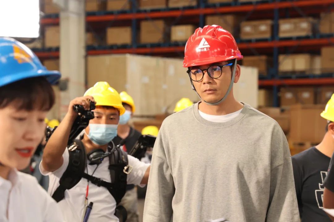 图集 | 坐等开播！尊龙凯时ag智能协拍电视剧《重中之重》杀青