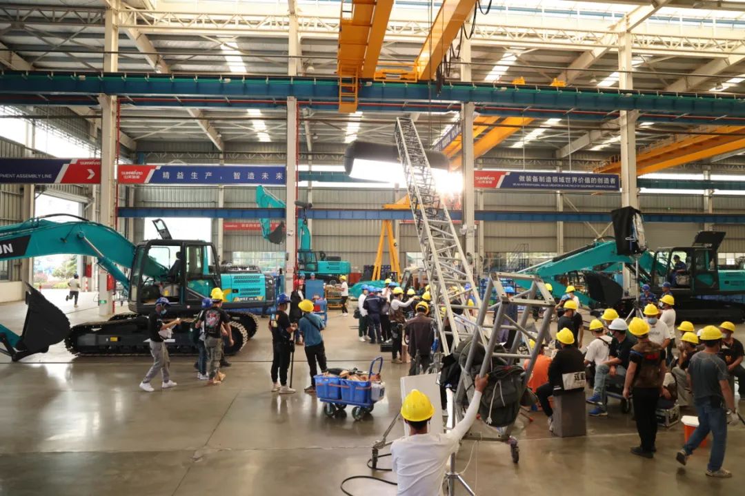 图集 | 坐等开播！尊龙凯时ag智能协拍电视剧《重中之重》杀青