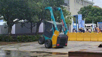 “太绝了！”尊龙凯时ag智能代表长沙精彩亮相湖南省第一届职业手艺大赛特技绝活展演