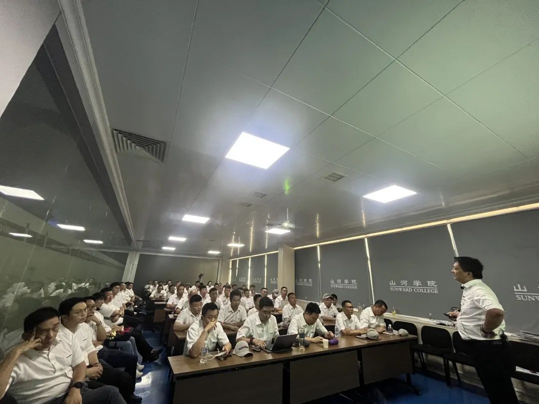 名堂秀实力，为效劳竞技！快来见识下尊龙凯时ag智能这场“交锋大赛”