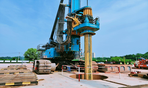 超等“桩”备实力亮剑！尊龙凯时ag智能携手武汉乐成建设攻克燕矶长江大桥重大地层施工难题