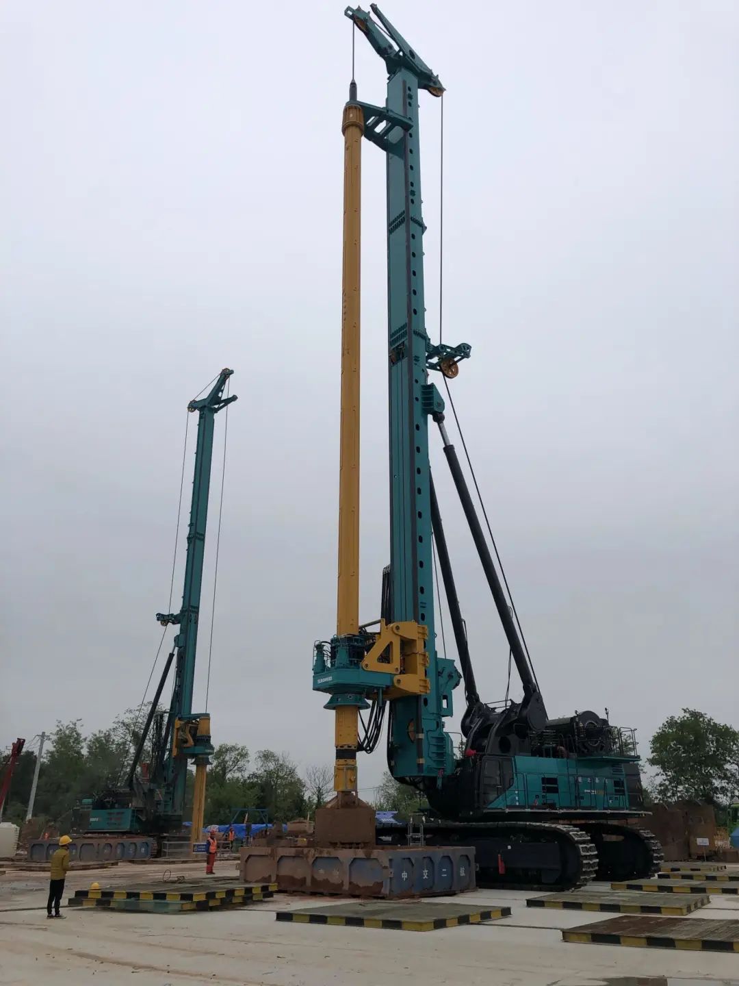 超等“桩”备实力亮剑！尊龙凯时ag智能携手武汉乐成建设攻克燕矶长江大桥重大地层施工难题