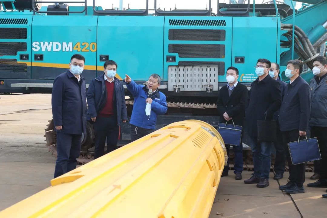 共商相助！中国铁建大桥局到访尊龙凯时ag智能