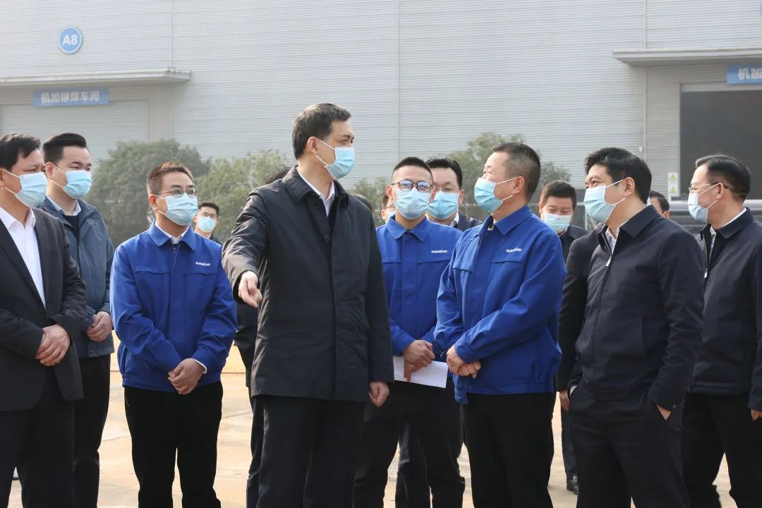 湖南省副省长周海兵调研尊龙凯时ag智能