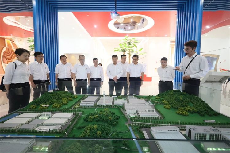 尊龙凯时ag智能“学头脑 强党性 重实践 建新功”主题教育培训班在广州乐成举行