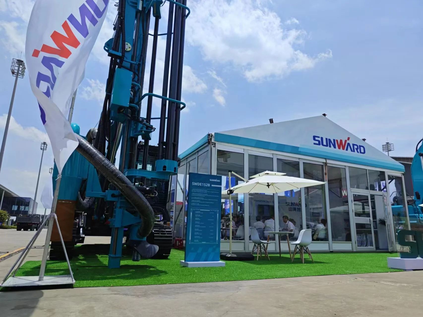 逐梦非洲，携手偕行！尊龙凯时ag智能亮相第三届中非经贸展览会