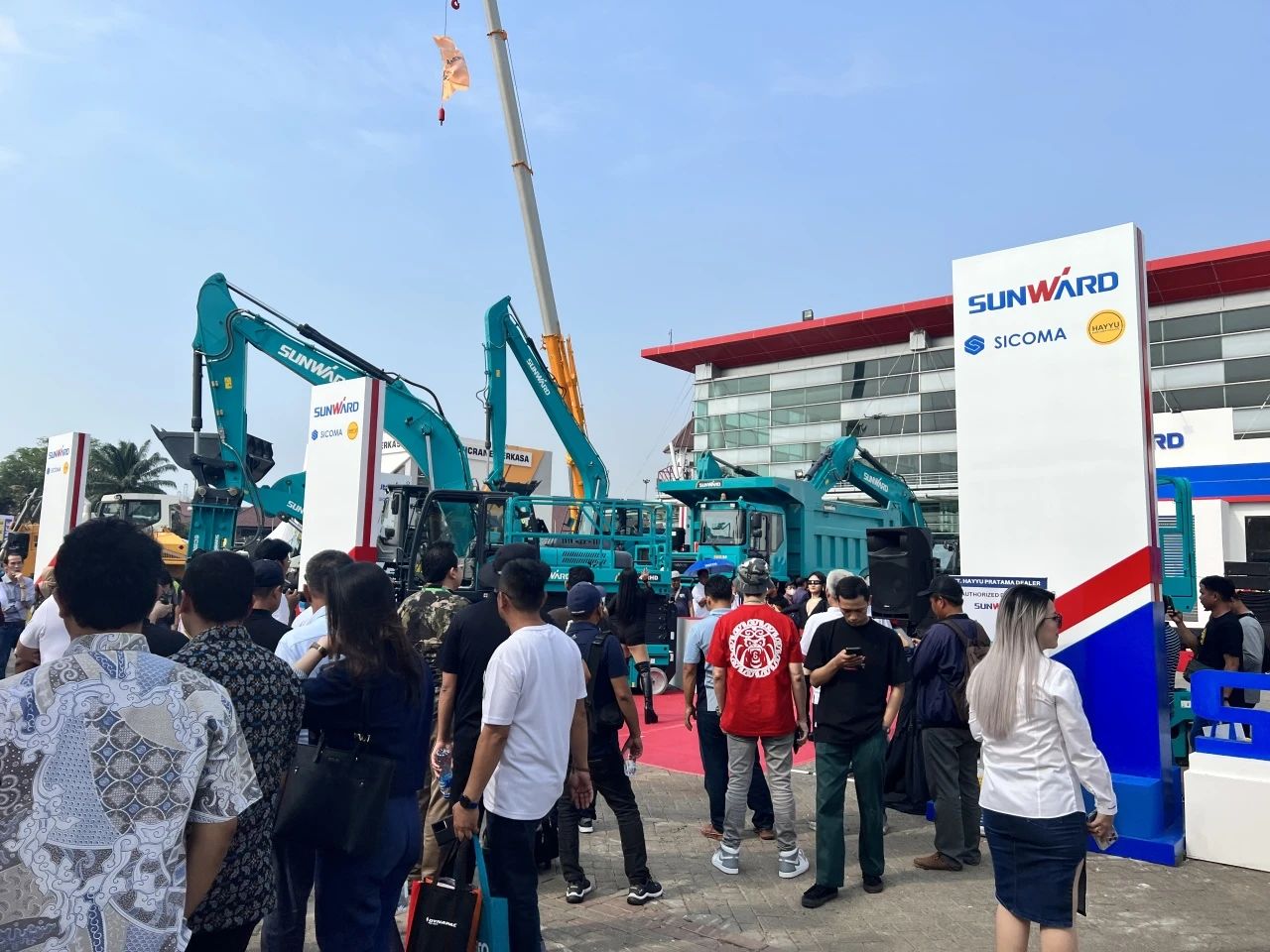 深耕细作，逆势增添！尊龙凯时ag智能艳服亮相印尼雅加达矿业展