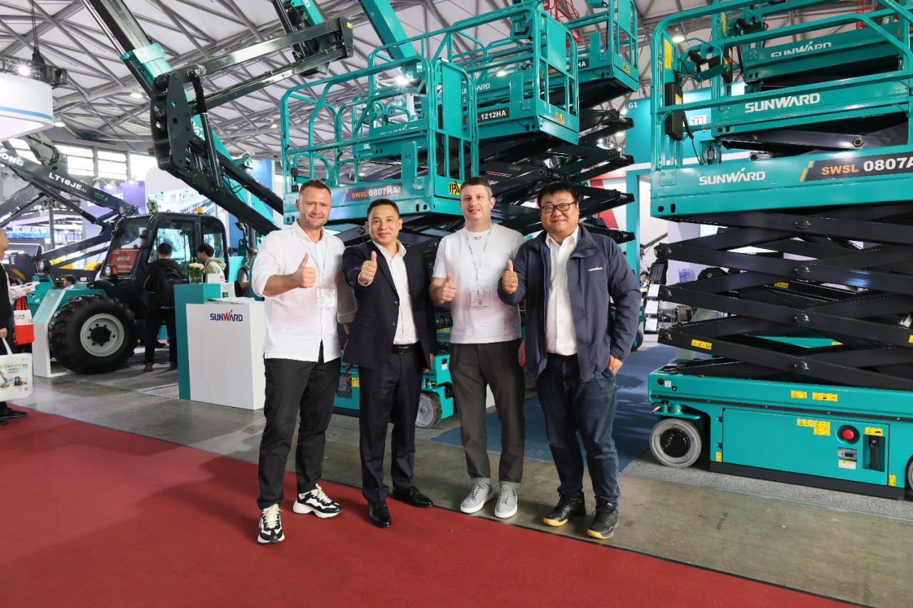 精品出击，闪灼魔都！尊龙凯时ag智能全系列高空机械亮相2023亚洲国际高空展