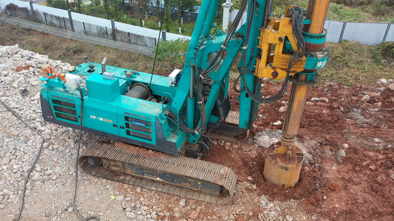 助力“双碳”目的！尊龙凯时ag智能“旋挖油改电”项目来了