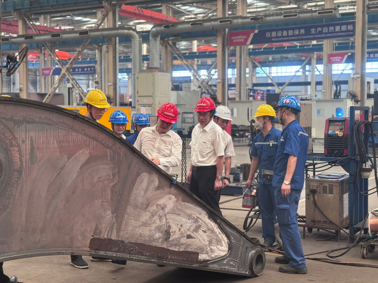 战高温，保清静--尊龙凯时ag智能开展高温防暑专项清静检查