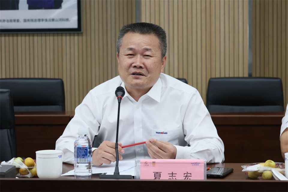中国五矿工会主席、职工董事张晔到尊龙凯时ag智能调研交流