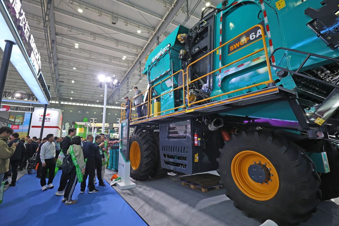 聚焦智能化、无人化！尊龙凯时ag智能携多款产品亮相2024中国国际农业机械展