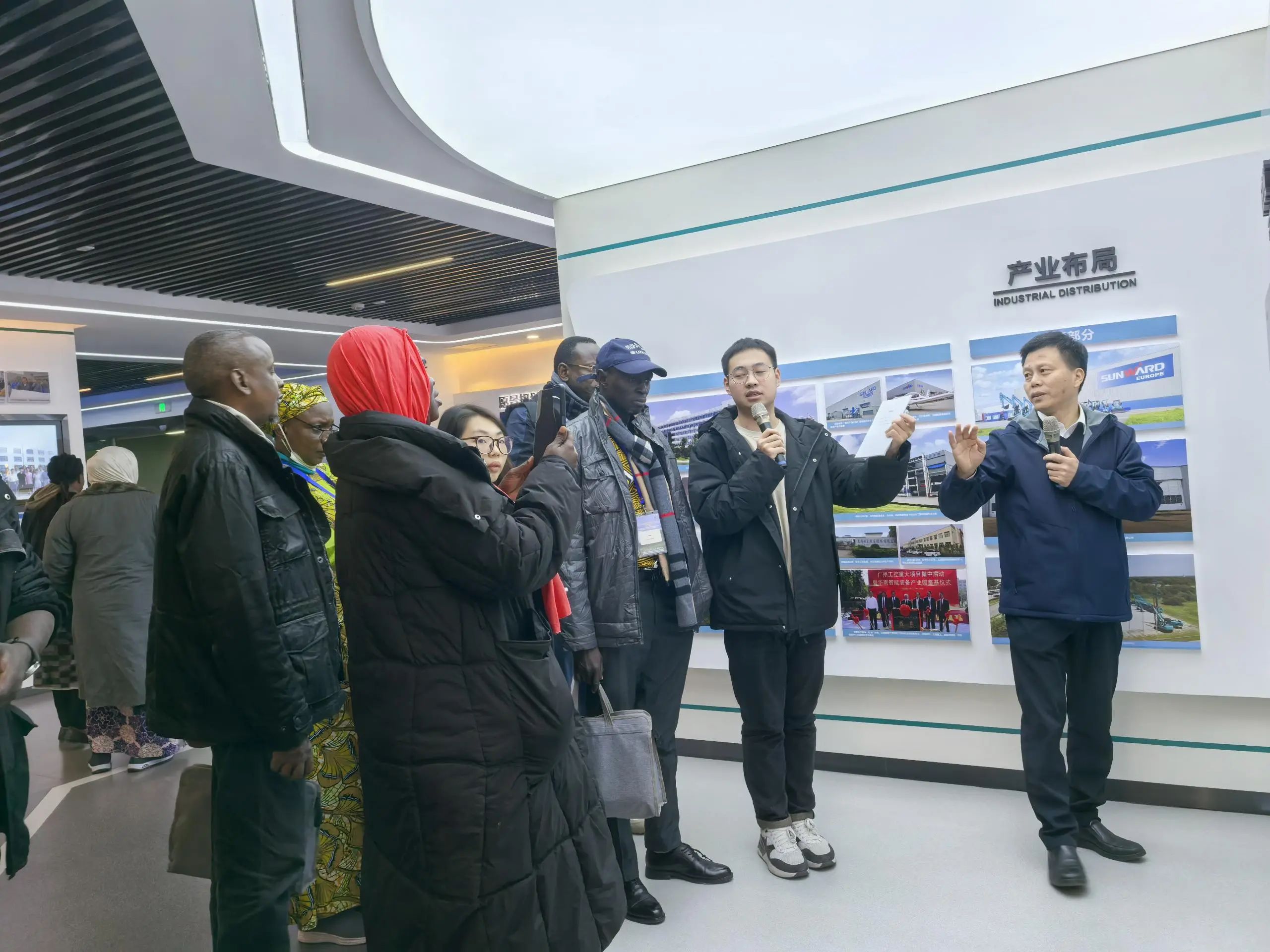 尼日尔农业治理和手艺研修班调研尊龙凯时ag智能