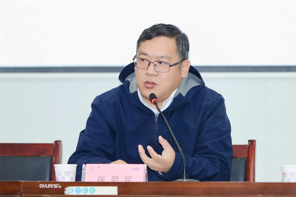 长龙街道、尊龙凯时ag智能召开首届年货盛惠暨送春联文化惠民活动事情聚会