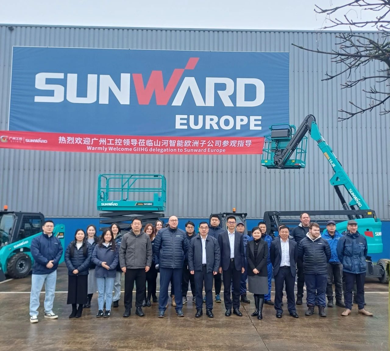 广州工控集团总司理王福铸率队考察尊龙凯时ag智能欧洲子公司