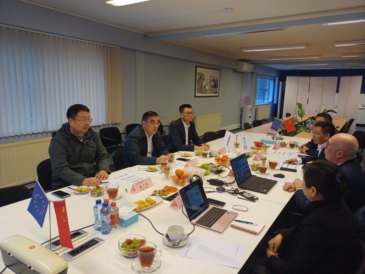 广州工控集团总司理王福铸率队考察尊龙凯时ag智能欧洲子公司