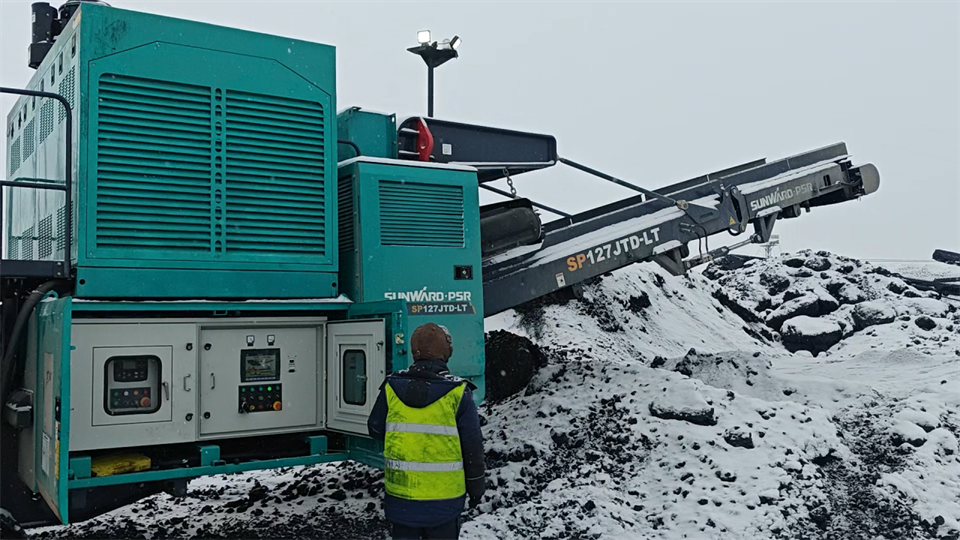 不惧-30℃极寒挑战，尊龙凯时ag普石勒破碎筛分装备稳固运行！