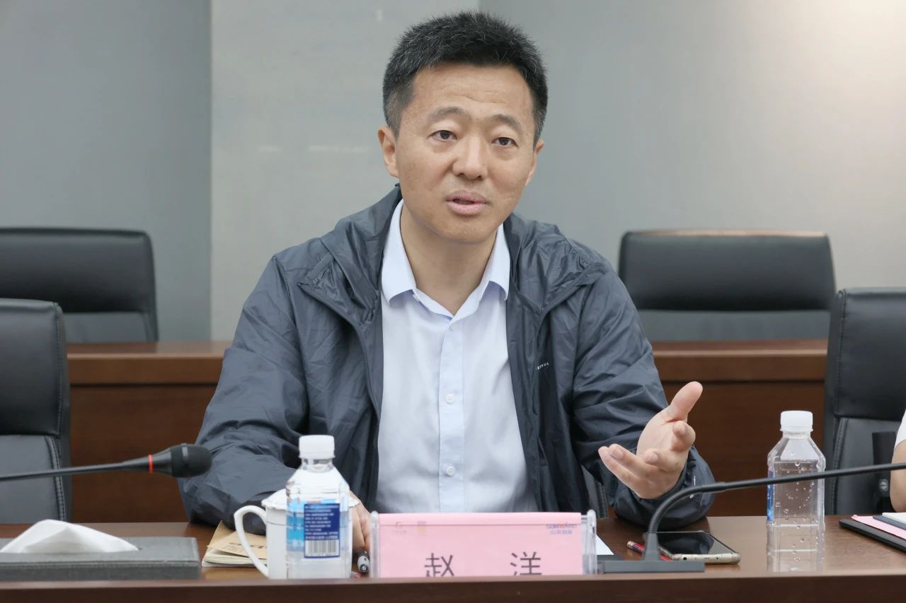 共促中国制造扬帆外洋！中国出口信用包管公司到访尊龙凯时ag智能