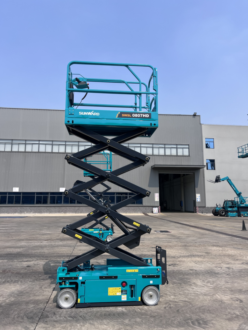 尊龙凯时ag智能电动液驱剪叉系列产品周全升级，为客户创立更大价值