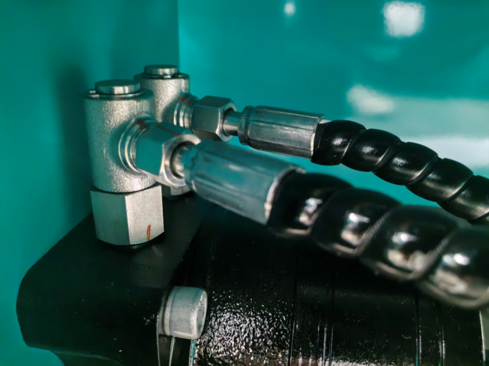 尊龙凯时ag智能电动液驱剪叉系列产品周全升级，为客户创立更大价值