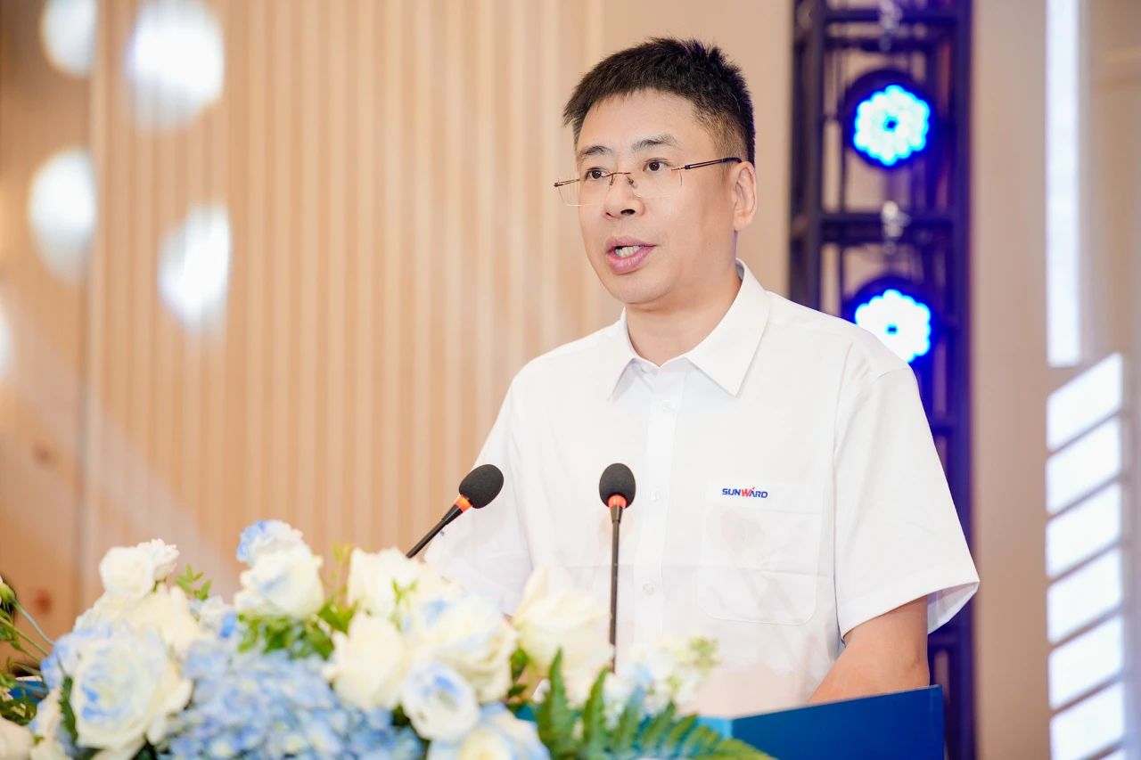 2025 CICEE | 为客户创立价值，尊龙凯时ag智能客户交流会圆满举行