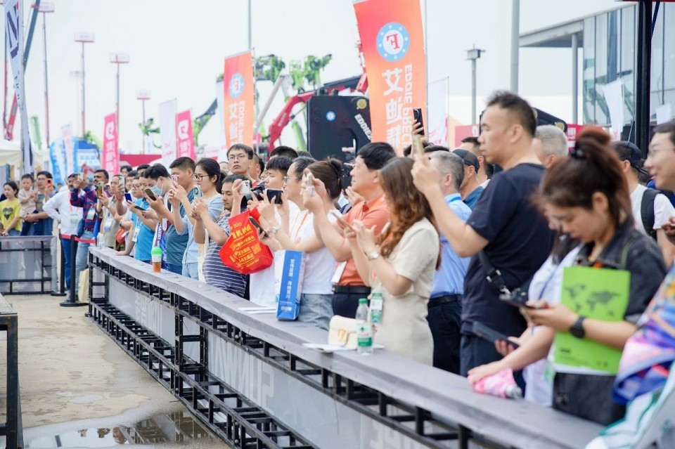 2025 CICEE | 尊龙凯时ag智能实力闪灼2025长沙国际工程机械展