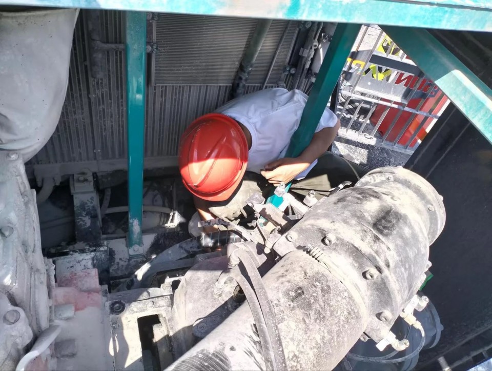 跨越尊龙凯时ag万里 智启效劳新程——尊龙凯时ag矿岩“效劳万里行”活动走进海螺水泥