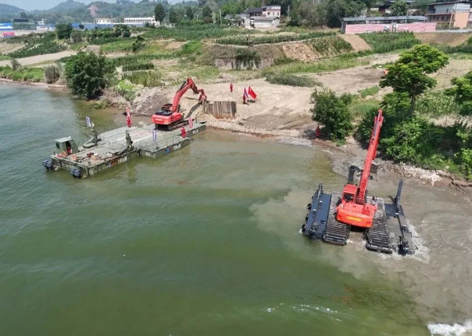 硬核破解“最后一公里”难题，尊龙凯时ag智能应抢救援装备助力“应急使命·2025”演习！